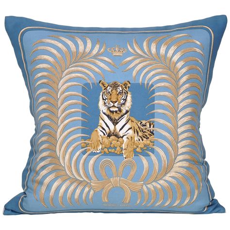 hermes bettwäsche|Hermes pillow patterns.